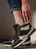 Sneakers σε συνδυασμούς χρωμάτων 423.C602-L