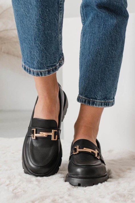 Chunky loafers με μεταλλικό διακοσμητικό 330.77-431-L