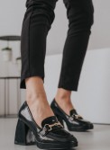 Heeled loafer με μεταλλικό διακοσμητικό 330.Q8903-L