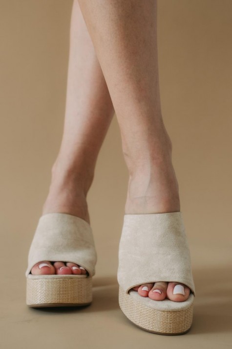 Suede mules με φαρδιά φάσα 431.L23603-C