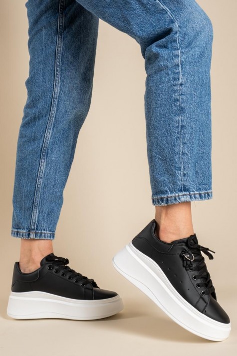 Δίσολα sneakers με διακοσμητικό αρκουδάκι 431.LY653-L