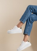 Δίσολα sneakers με διακοσμητικά στα κορδόνια 431.LY592-L