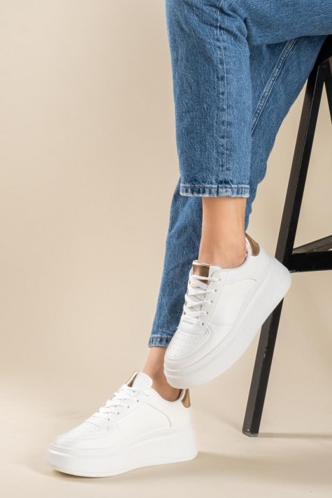 Δίσολα sneakers με εξωτερικές ραφές 431.LY683-L