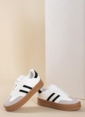 Street style δίσολα sneakers με ρίγες 425.C726-L