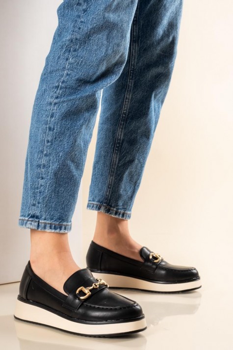 Casual loafers με διακοσμητική αλυσίδα 431.LL1522-L