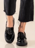 Heeled loafers λουστρίνι με διακοσμητική αλυσίδα 431.LL1531-L