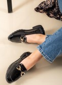 Λουστρίνι Loafers με διακοσμητική αλυσίδα 330.5310-LU