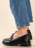 Ματ Loafers με διακοσμητική αλυσίδα 330.5310-L