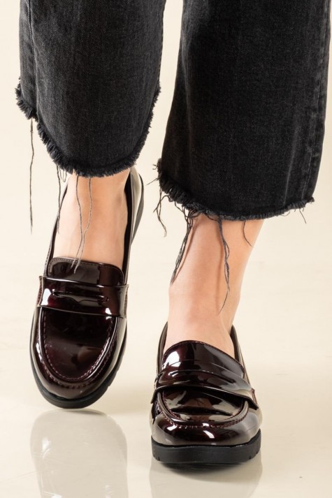 Basic loafers με λουστρίνι 330.5306-LU