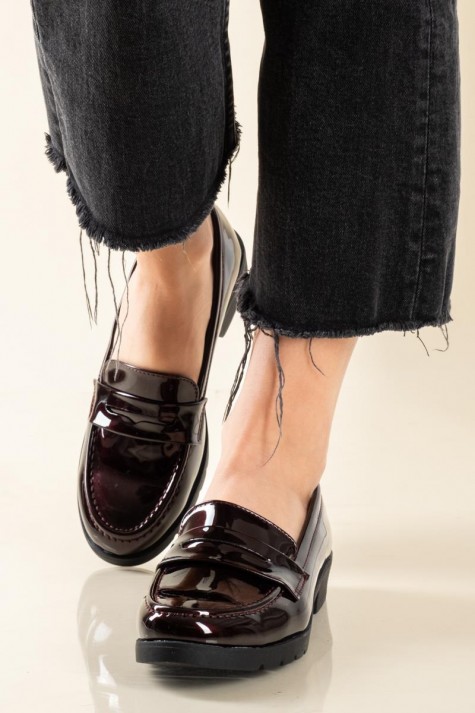 Basic loafers με λουστρίνι 330.5306-LU