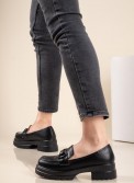 Chunky loafers με μεταλλική αλυσίδα 330.LL1433-L