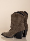 Suede western μποτάκι με μεταλλική μύτη 376.3051-C