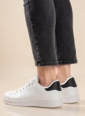 Tennis sneakers με εξωτερικές ραφές 330.D713-L