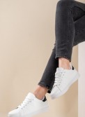 Tennis sneakers με εξωτερικές ραφές 330.D713-L