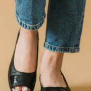 Comfort peep-toe πέδιλα 221.RENATA-180-L ΜΑΥΡΟ