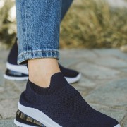 Υφασμάτινα slip-on sneakers με αερόσολα 416.LY519-F ΜΠΛΕ