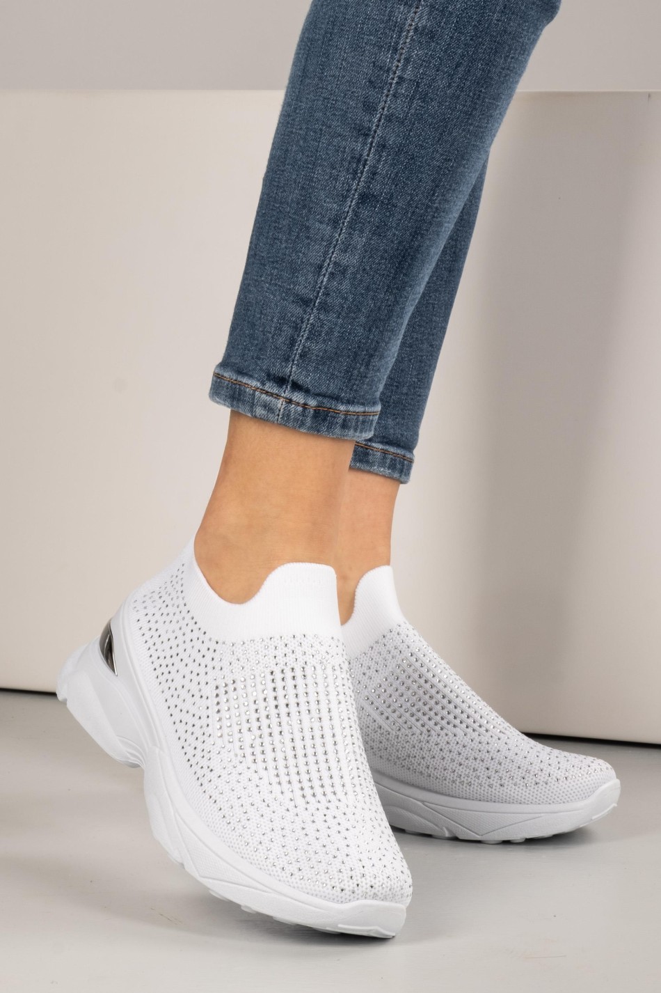 Slip-on υφασμάτινα sneakers 330.LY506-F ΑΣΠΡΟ