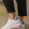 Tennis sneakers με μεταλλική λεπτομέρεια στο πίσω μέρος 330.LY639-L ΑΣΠΡΟ/ΓΑΛΑΖΙΟ