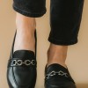 Flat loafers με μεταλλική αγκράφα 330.XY710-L ΜΑΥΡΟ