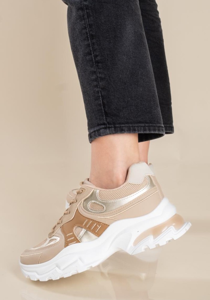 Chunky sneakers σε συνδυασμό υλικών 431.LY697-L ΠΟΥΡΟ