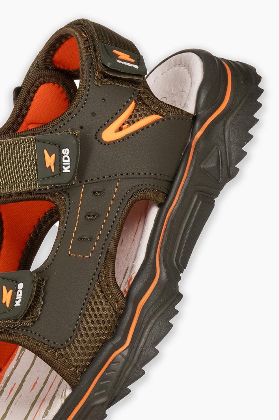 Πέδιλα για αγόρια με velcro 432.803-L ΛΑΔΙ