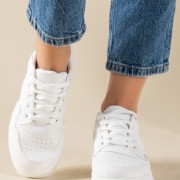 Casual sneakers σε συνδυασμό χρωμάτων 431.LY660-L ΑΣΠΡΟ