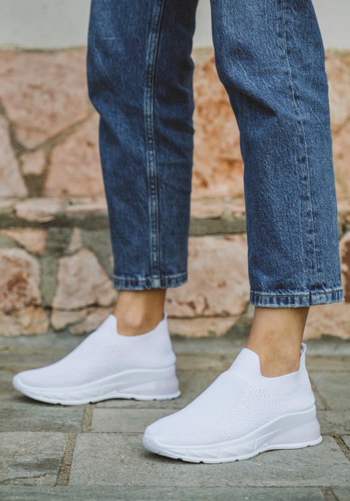 Υφασμάτινα slip-on sneakers με αερόσολα 416.LY519-F ΑΣΠΡΟ