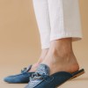 Flat mules με ψάθα και διακοσμητική αλυσίδα 330.F352-L JEAN