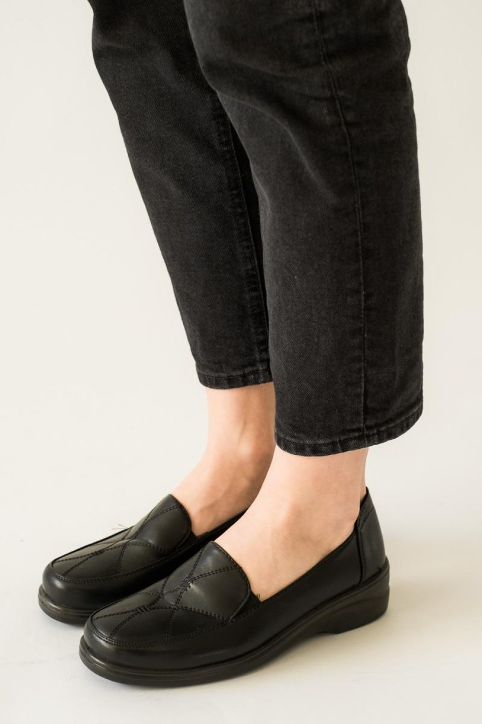 Comfort  all-day slip on 330.S137-1-L ΜΑΥΡΟ