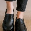 Chunky matte loafers σε ανδρόγυνο στύλ 330.JRX175-L ΜΑΥΡΟ