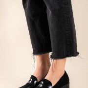 Block-heeled suede loafers 431.2M7-D8269-01-C ΜΑΥΡΟ