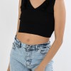 V-Cut Crop Top με Βολάν 402.0845-TOP ΜΑΥΡΟ