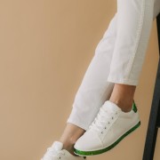 Tennis sneakers με glitter γύρω από την σόλα 330.D7984-L ΑΣΠΡΟ/ΠΡΑΣΙΝΟ