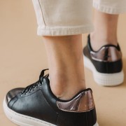 Tennis sneakers με mirror effect 330.BK09-L ΜΑΥΡΟ/ΑΣΠΡΟ