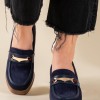 Suede loafers με μεταλλικό διακοσμητικό 431.JN673-C ΜΠΛΕ