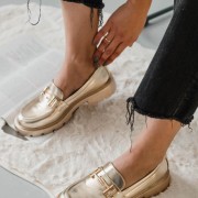 Chunky loafers με μεταλλικό διακοσμητικό 330.77-431-L ΧΡΥΣΟ