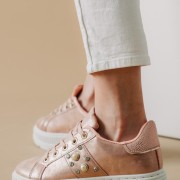 Δίπατα metallic sneakers με τρουκς 330.BK12-L ΡΟΖ