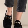 Pony skin loafer με χρυσή αλυσίδα 330.2503-PS ΜΑΥΡΟ