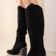 Western suede μπότες με εξωτερικές ραφές 431.7612-T03-C ΜΑΥΡΟ