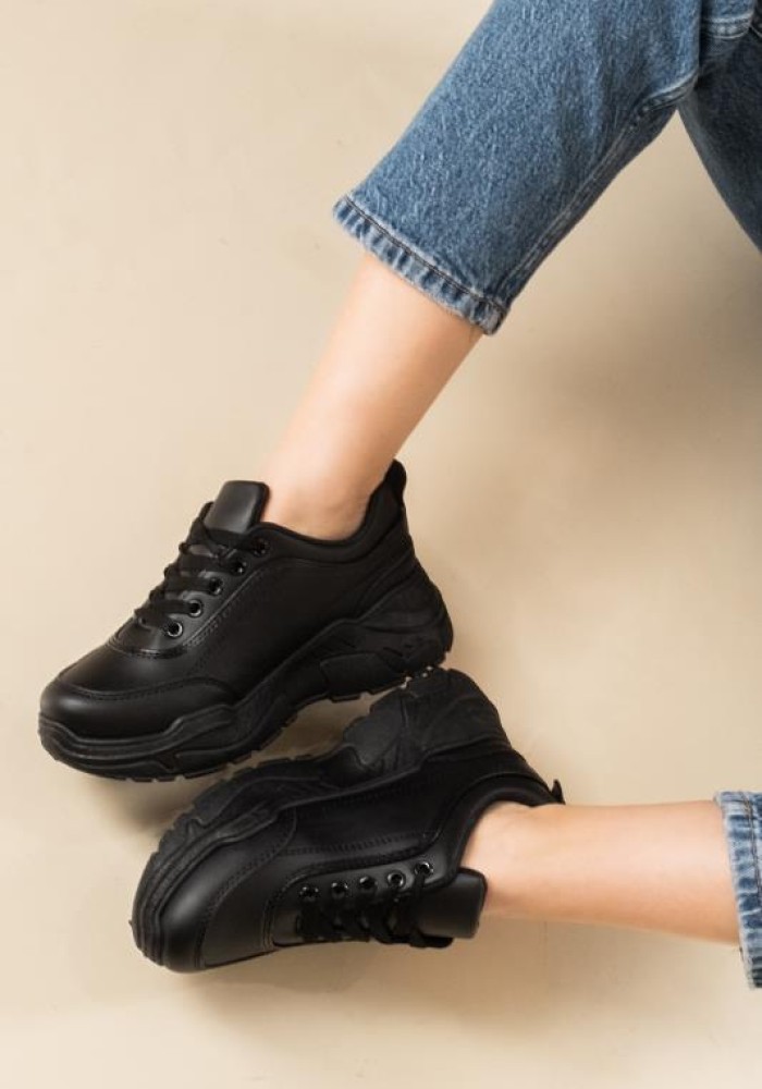 Chunky sneakers με εξωτερικές ραφές ΜΑΥΡΟ