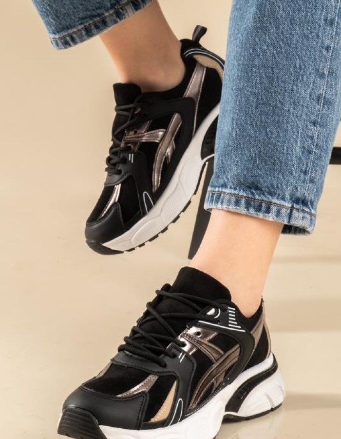 Chunky sneakers σε συνδυασμό υλικών ΜΑΥΡΟ