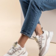 REFRESH Γυναικεία sneakers σε συνδυσμούς χρωμάτων ΑΣΠΡΟ/ΓΚΡΙ