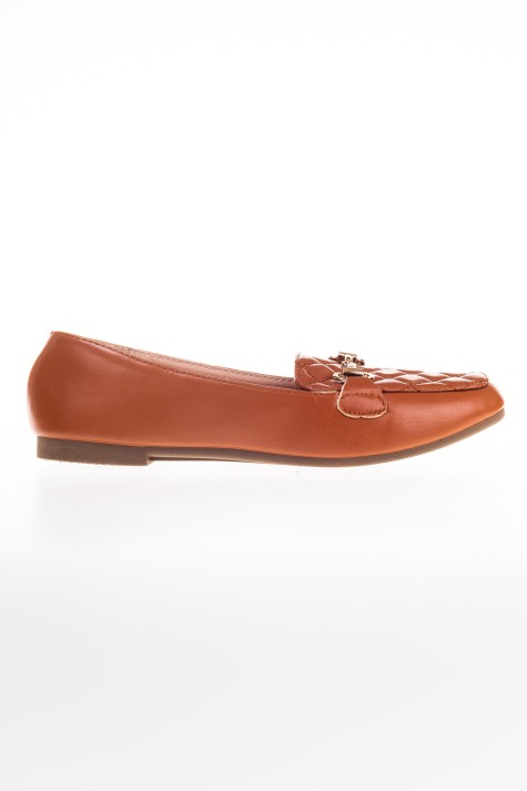 Flat loafers με με χρυσή διακοσμητική αλυσίδα 412.LL1094-L