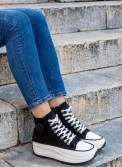 Refresh πάνινα sneakers με ιδιαίτερη σόλα 395.170846-F