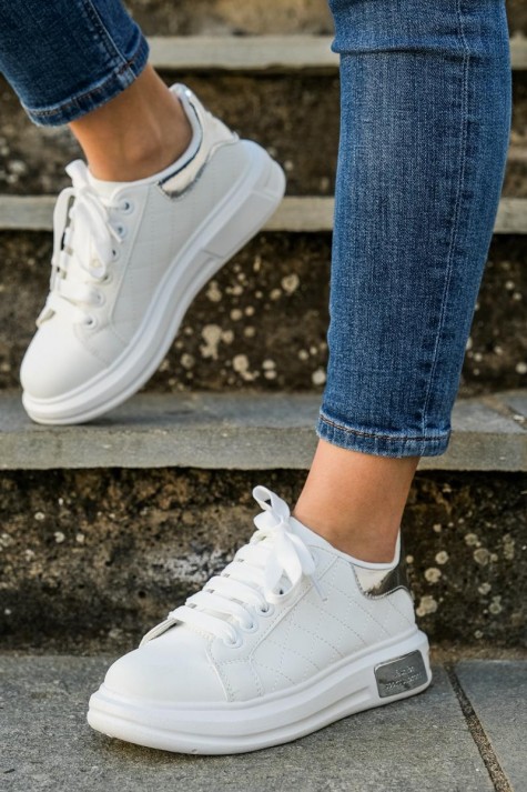 Tennis sneakers με εξωτερικές ραφές 306.TF188-NU